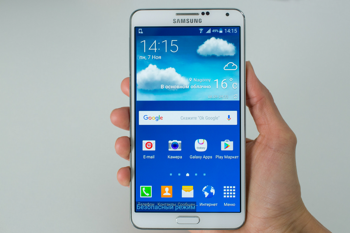 Почему самсунг лучше. Android 11 Samsung. Самсунг разрядился самсунг. Батарея на самсунг галакси а5. Samsung Galaxy a03s.